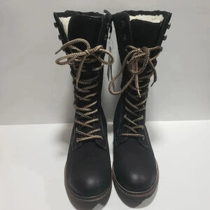 NWT Banff Trail Black  Womans Boots Size 9